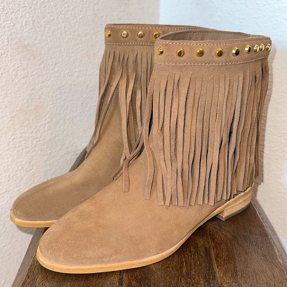 MICHAEL KORS BILLY TAUPE SUEDE STUDDED FRINGE ALMOND TOE SLIP ON BOOTIE - Picture 4 of 13